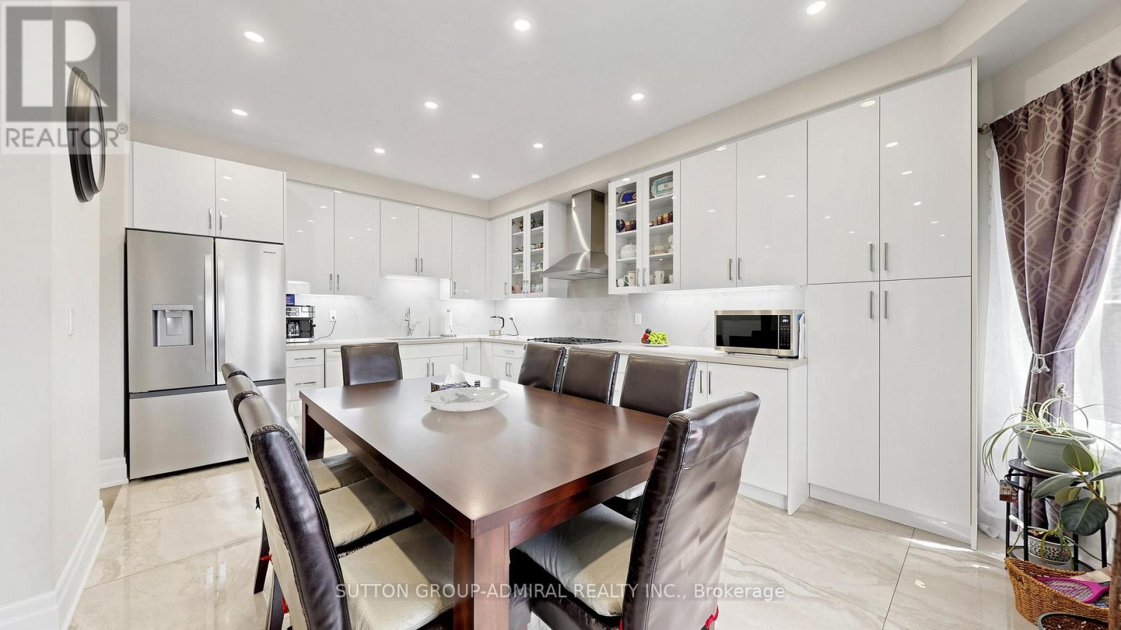 84 Sapphire Drive, Richmond Hill, Ontario  L4S 2E6 - Photo 12 - N13469088