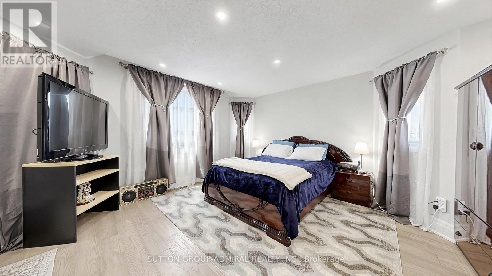 84 Sapphire Drive, Richmond Hill, Ontario  L4S 2E6 - Photo 19 - N13469088
