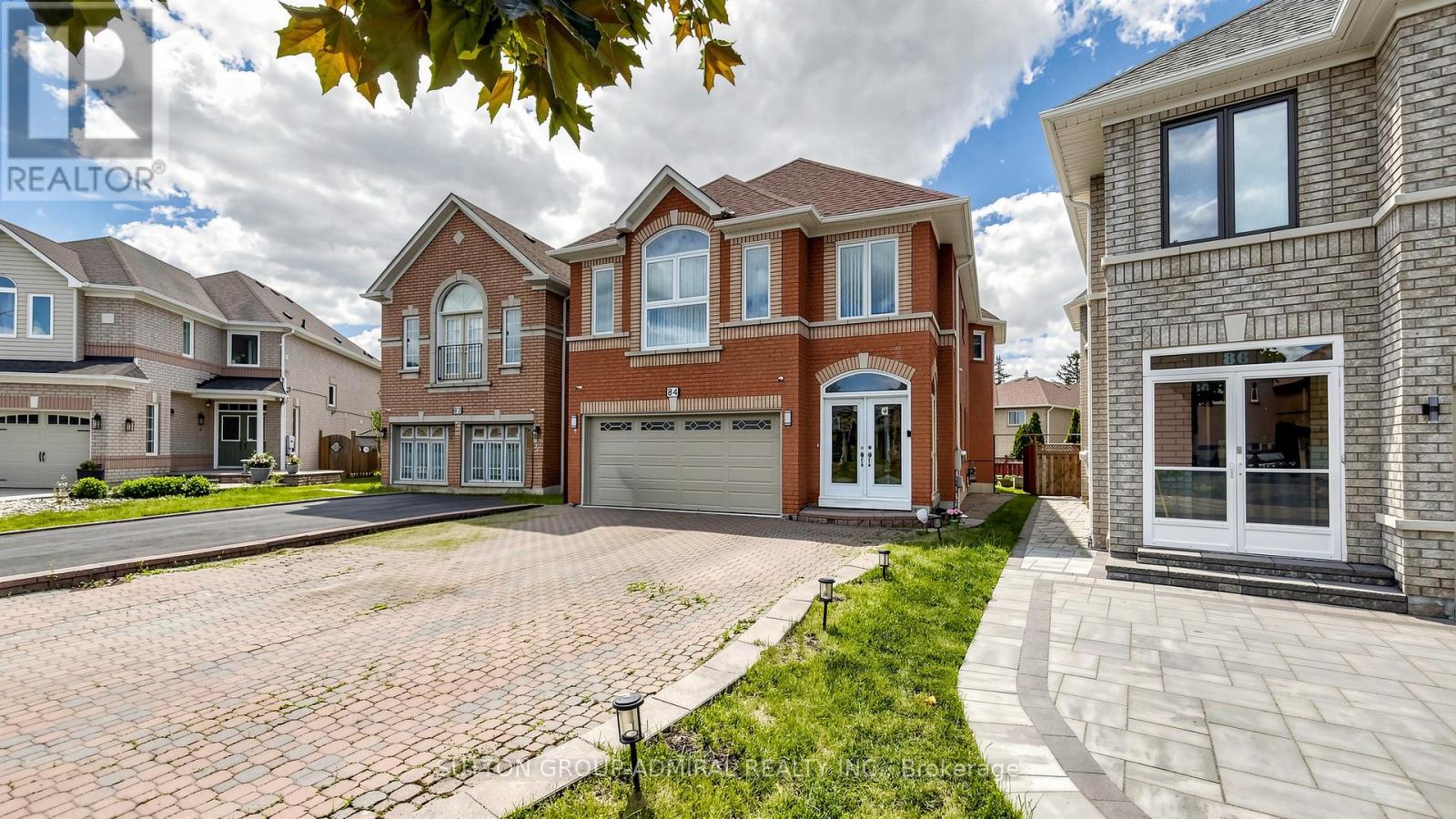 84 Sapphire Drive, Richmond Hill, Ontario  L4S 2E6 - Photo 2 - N13469088
