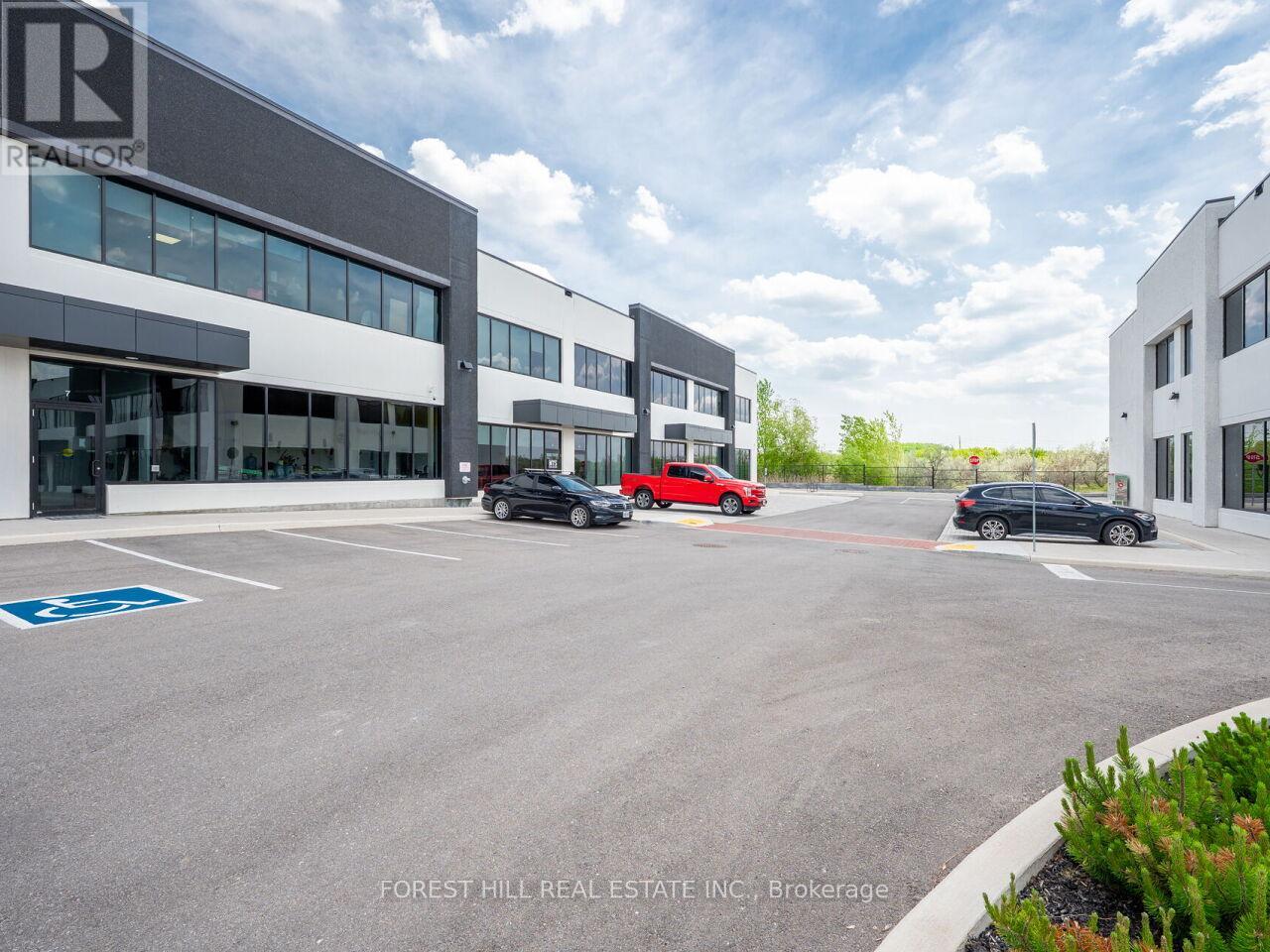 B7 - 465 Harry Walker Parkway S, Newmarket, Ontario  L3Y 8T8 - Photo 2 - N13469184