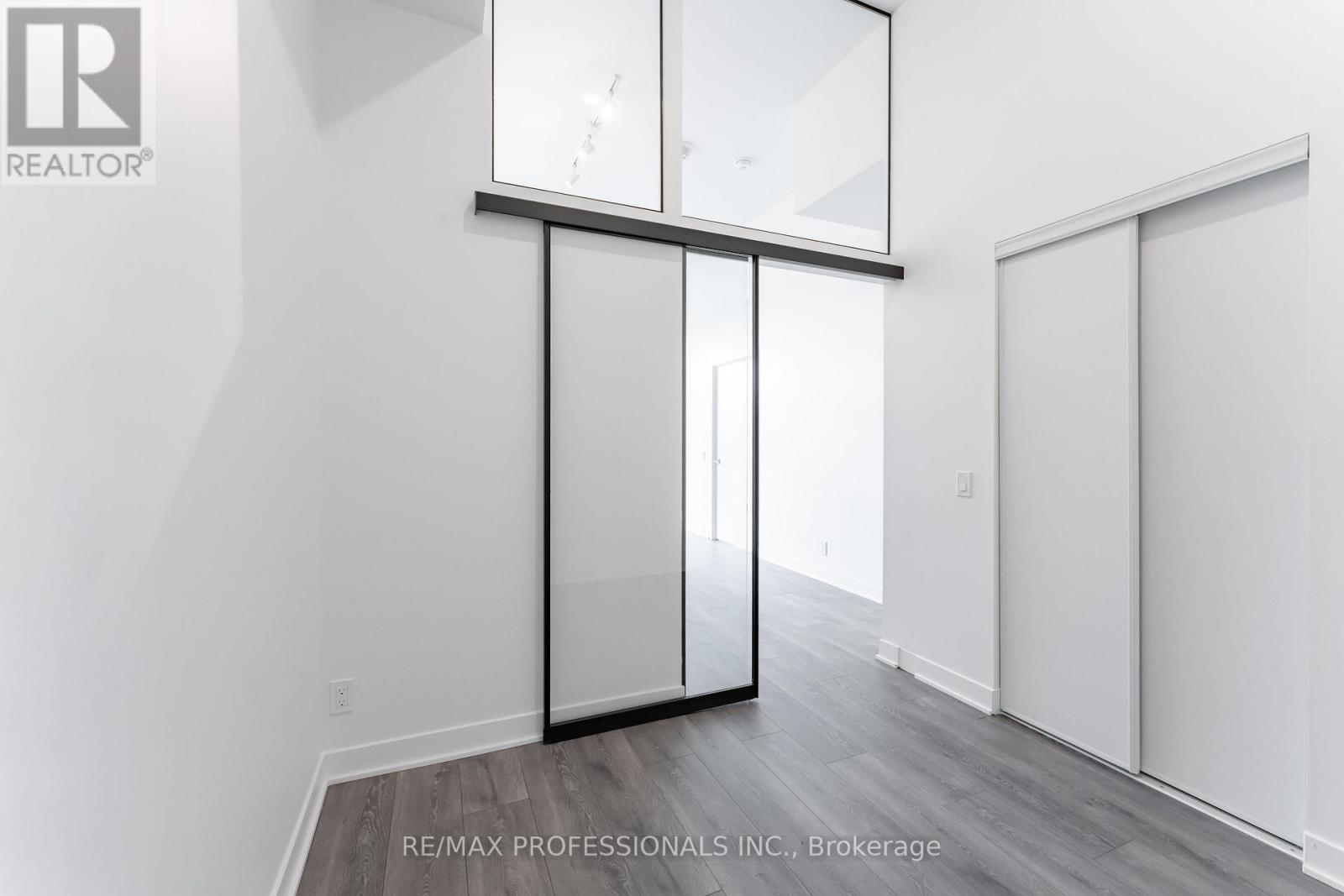 403 - 10 Flavelle Trail, Vaughan, Ontario  L4L 1V8 - Photo 12 - N13469208