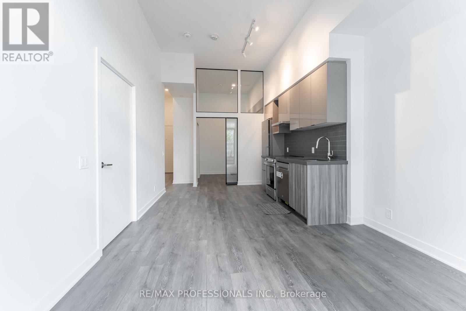 403 - 10 Flavelle Trail, Vaughan, Ontario  L4L 1V8 - Photo 4 - N13469208
