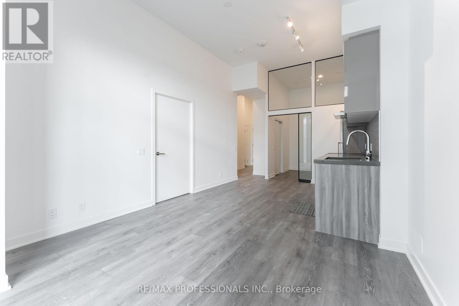 403 - 10 Flavelle Trail, Vaughan, Ontario  L4L 1V8 - Photo 5 - N13469208