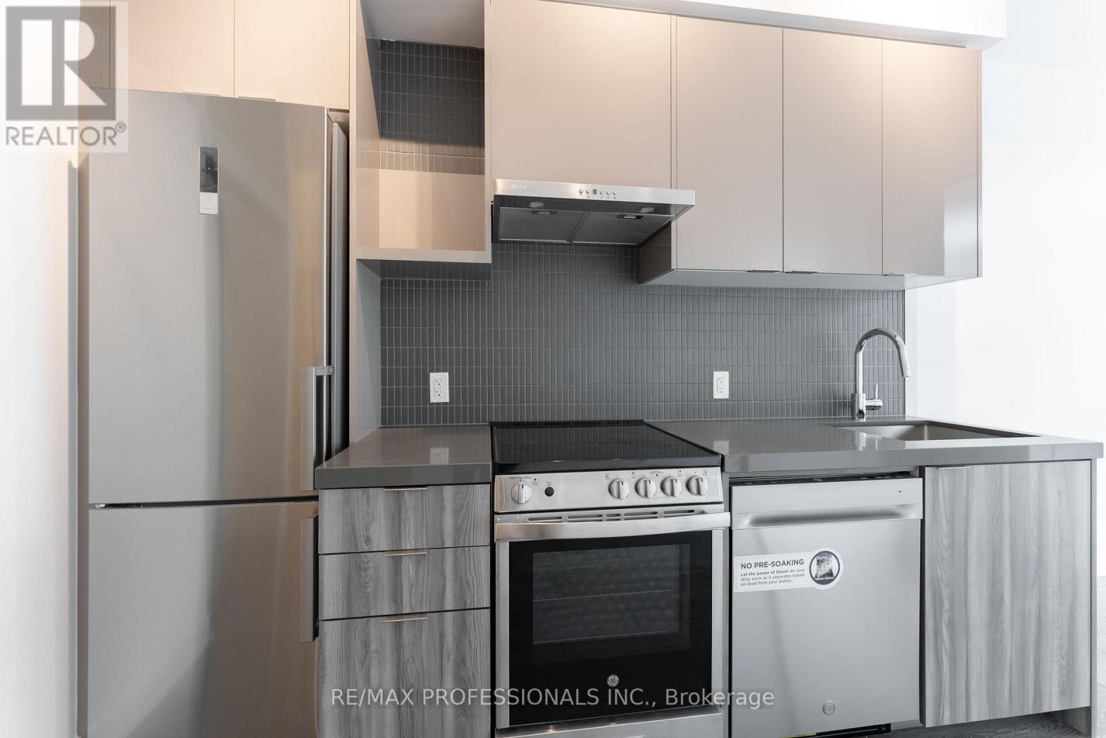 403 - 10 Flavelle Trail, Vaughan, Ontario  L4L 1V8 - Photo 6 - N13469208
