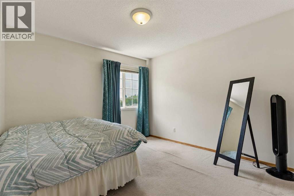 72 Douglas Glen Heights Se, Calgary, Alberta  T2Z 3T5 - Photo 18 - A2322067