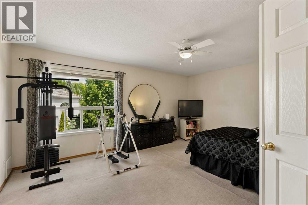 72 Douglas Glen Heights Se, Calgary, Alberta  T2Z 3T5 - Photo 20 - A2322067