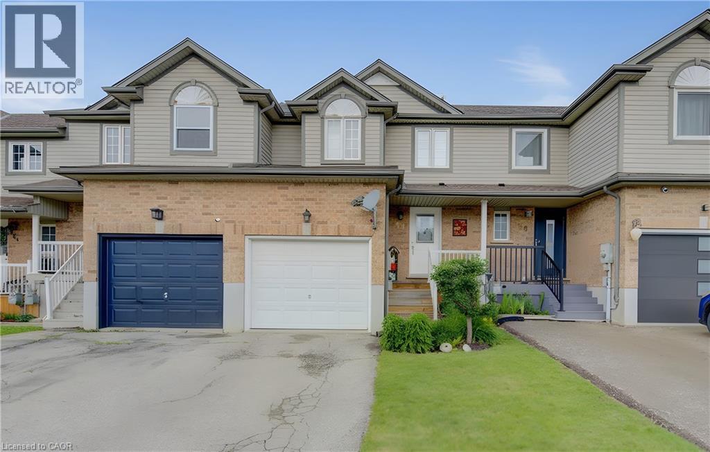 60 Foxglove Crescent, Kitchener, Ontario  N2E 3Y7 - Photo 2 - 40841305