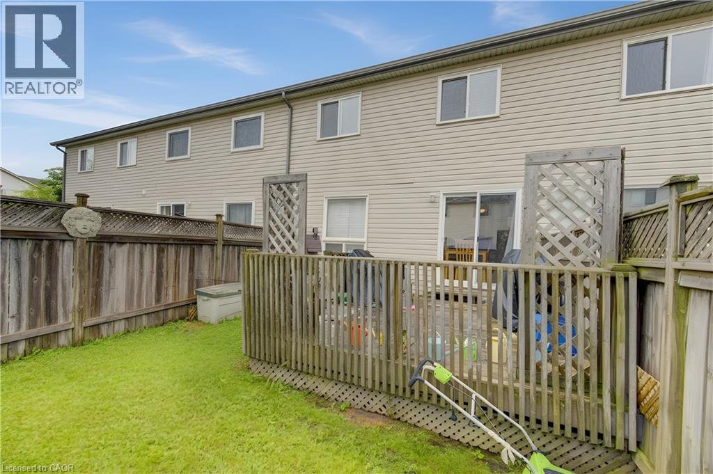 60 Foxglove Crescent, Kitchener, Ontario  N2E 3Y7 - Photo 24 - 40841305