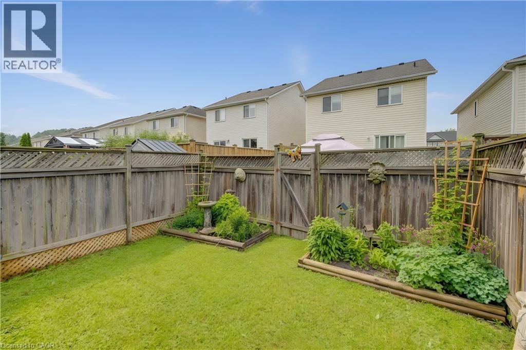 60 Foxglove Crescent, Kitchener, Ontario  N2E 3Y7 - Photo 26 - 40841305