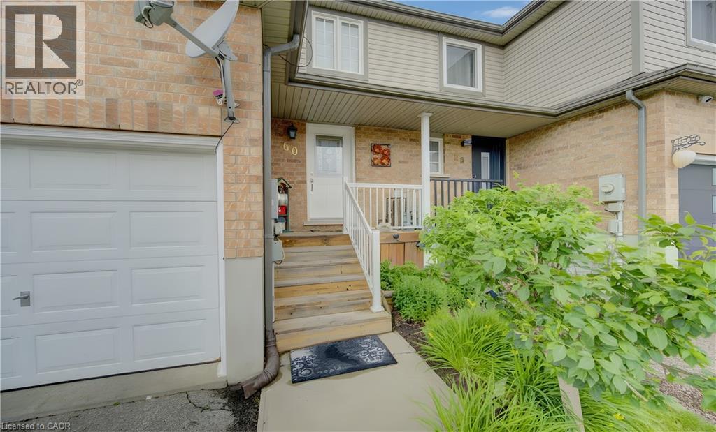 60 Foxglove Crescent, Kitchener, Ontario  N2E 3Y7 - Photo 3 - 40841305