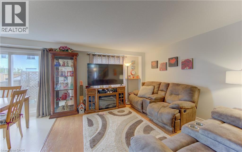 60 Foxglove Crescent, Kitchener, Ontario  N2E 3Y7 - Photo 6 - 40841305