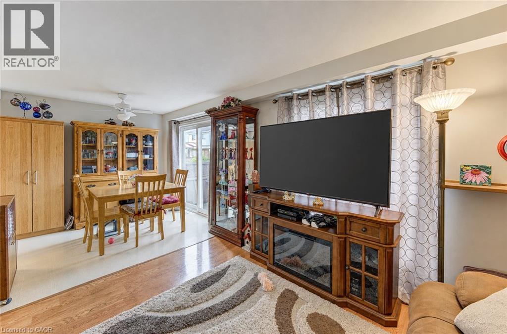 60 Foxglove Crescent, Kitchener, Ontario  N2E 3Y7 - Photo 7 - 40841305