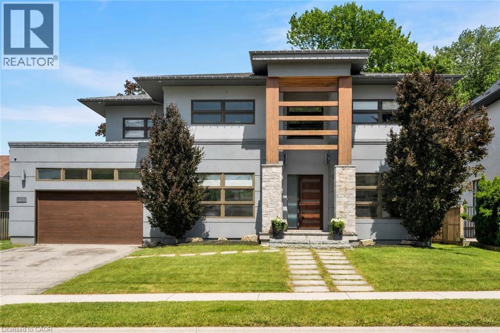 1025 Bridge Road, Oakville, Ontario  L6L 2B4 - Photo 1 - 40840898