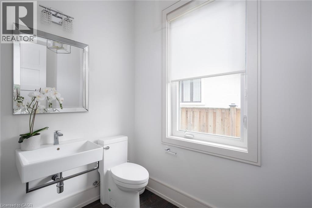 1025 Bridge Road, Oakville, Ontario  L6L 2B4 - Photo 19 - 40840898