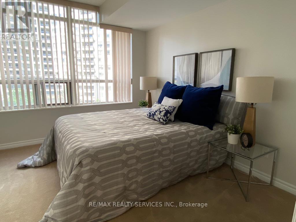 718 - 3880 Duke Of York Boulevard, Mississauga, Ontario  L5B 4M7 - Photo 7 - W13469006
