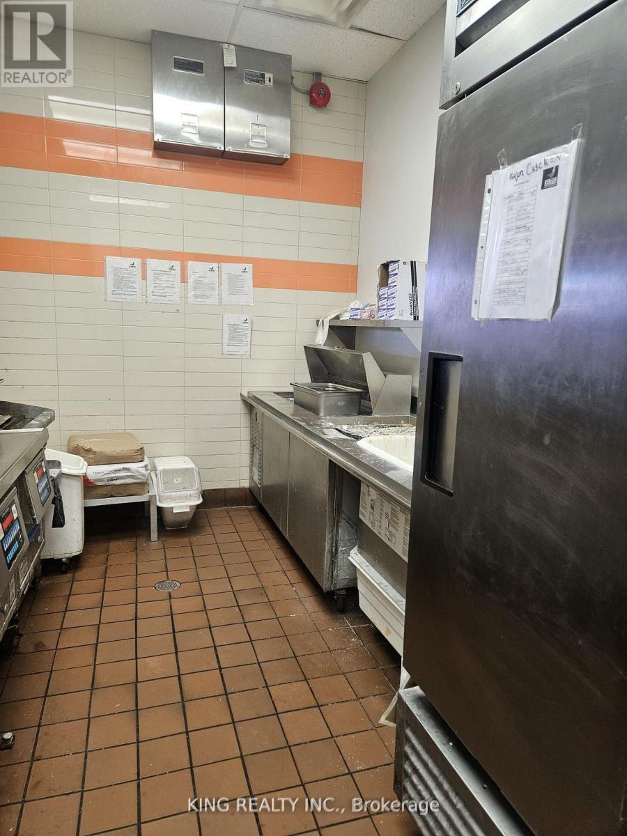 3 - 1476 Dundas Street E, Mississauga, Ontario  L4X 1L4 - Photo 14 - W13469026
