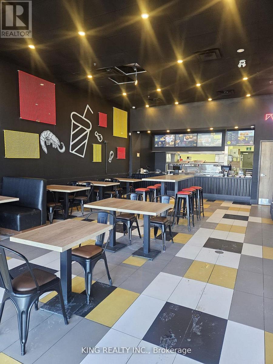 3 - 1476 Dundas Street E, Mississauga, Ontario  L4X 1L4 - Photo 3 - W13469026
