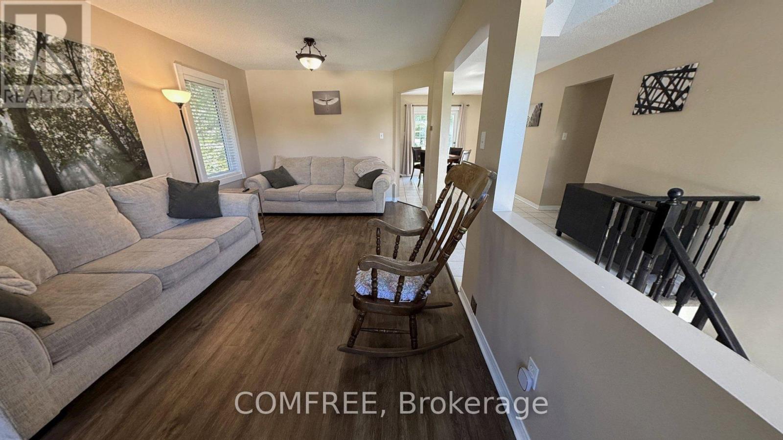 9 Birdie Court, Wasaga Beach, Ontario  L9Z 1C1 - Photo 6 - S13469322