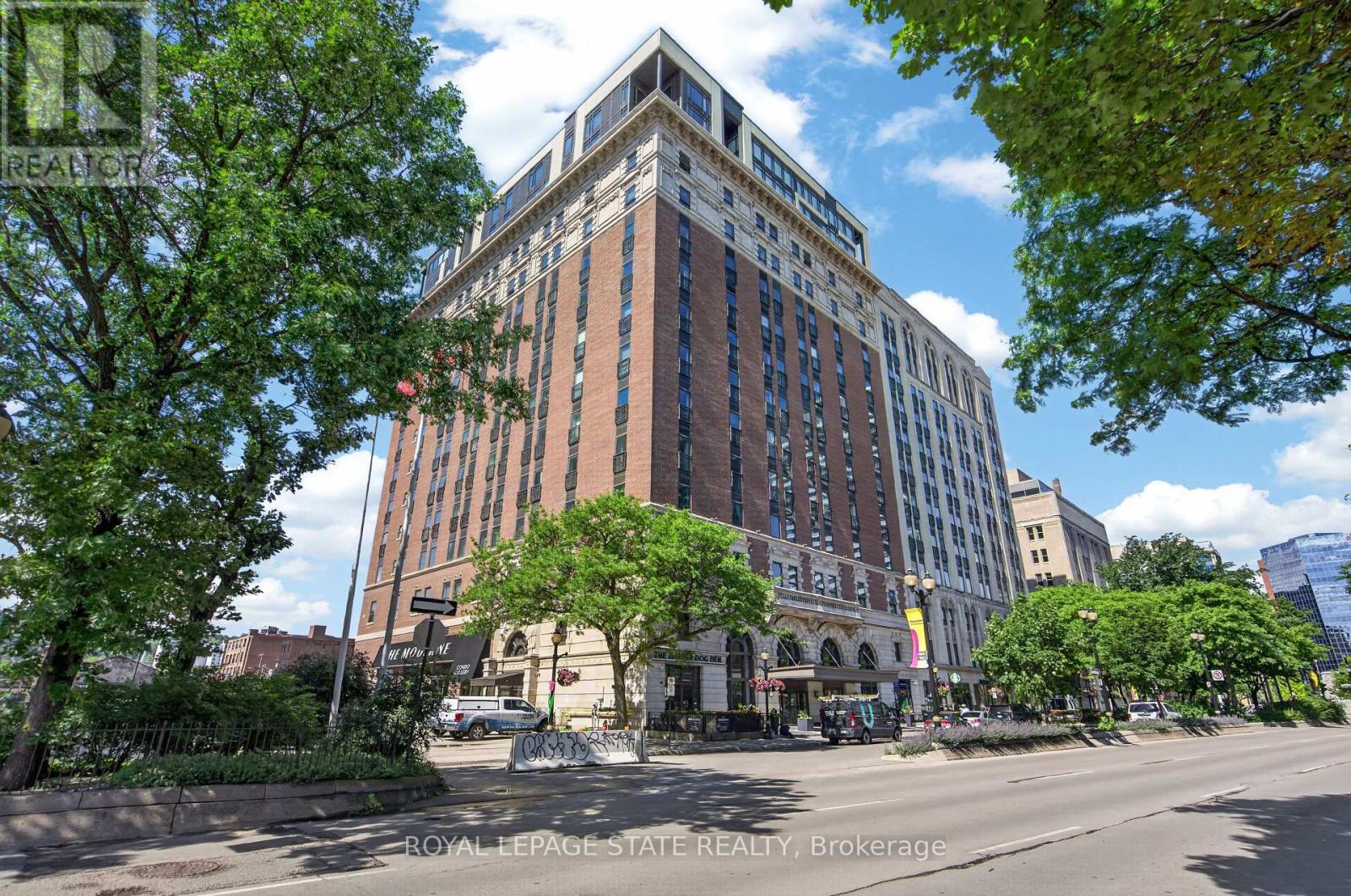302 - 112 KING STREET S, Hamilton, Ontario