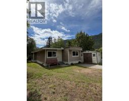 3969 Broadwater Road Unit# 26, Castlegar, British Columbia