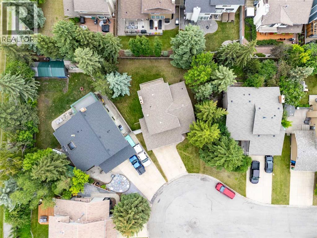 27 Woodgreen Place SW, Calgary, Alberta  T2W 4A3 - Photo 34 - A2321722