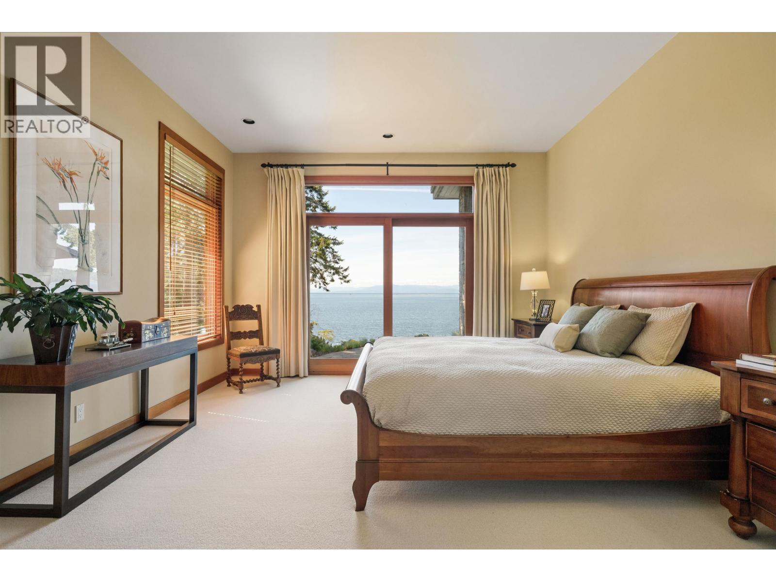 9269 Jorgensen Drive, Halfmoon Bay, British Columbia V7Z 1B4 - Photo 18 - R3137964