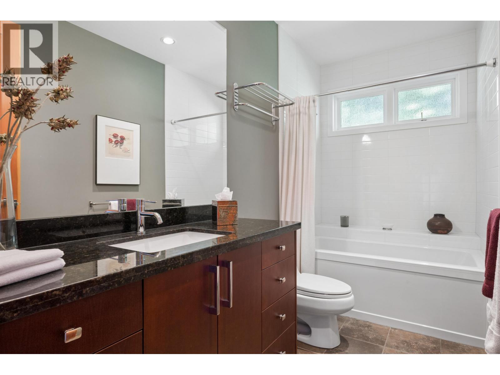 9269 Jorgensen Drive, Halfmoon Bay, British Columbia V7Z 1B4 - Photo 31 - R3137964