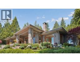 9269 JORGENSEN DRIVE, Halfmoon Bay, British Columbia