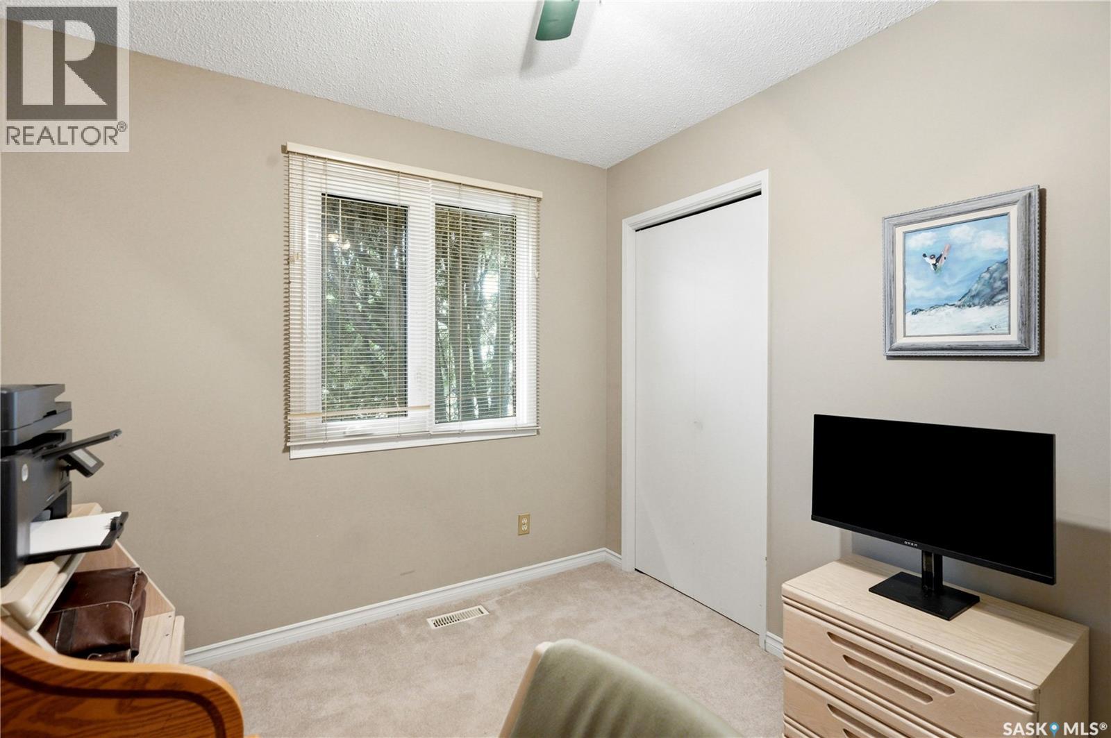 441 Capilano Drive, Saskatoon, Saskatchewan  S7K 4J6 - Photo 17 - SK040141