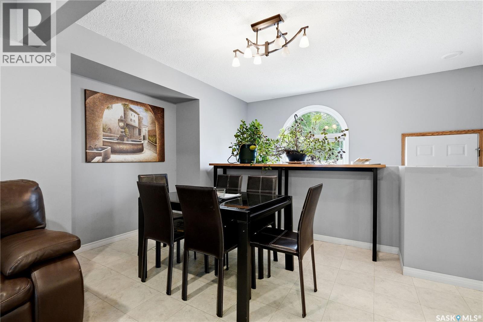 441 Capilano Drive, Saskatoon, Saskatchewan  S7K 4J6 - Photo 8 - SK040141
