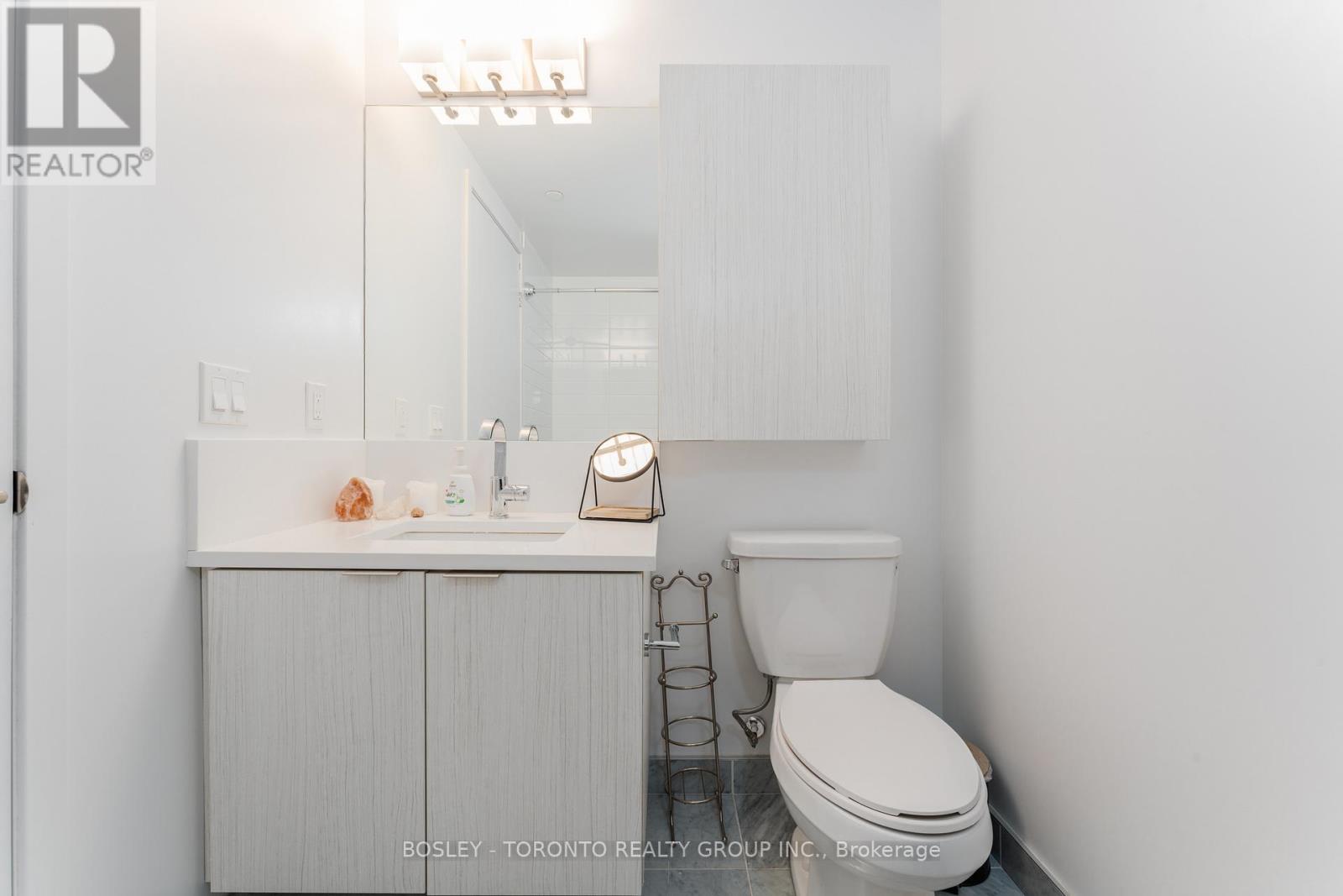 2002 - 38 IANNUZZI STREET - Photo 26