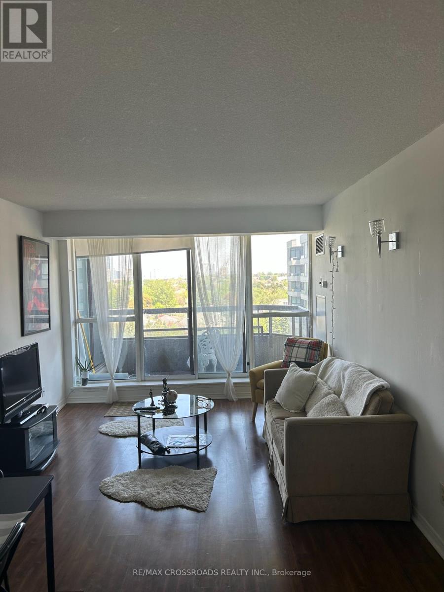 1012 - 91 Townsgate Drive, Toronto, Ontario L4J 8E8 - Photo 3 - C13469252