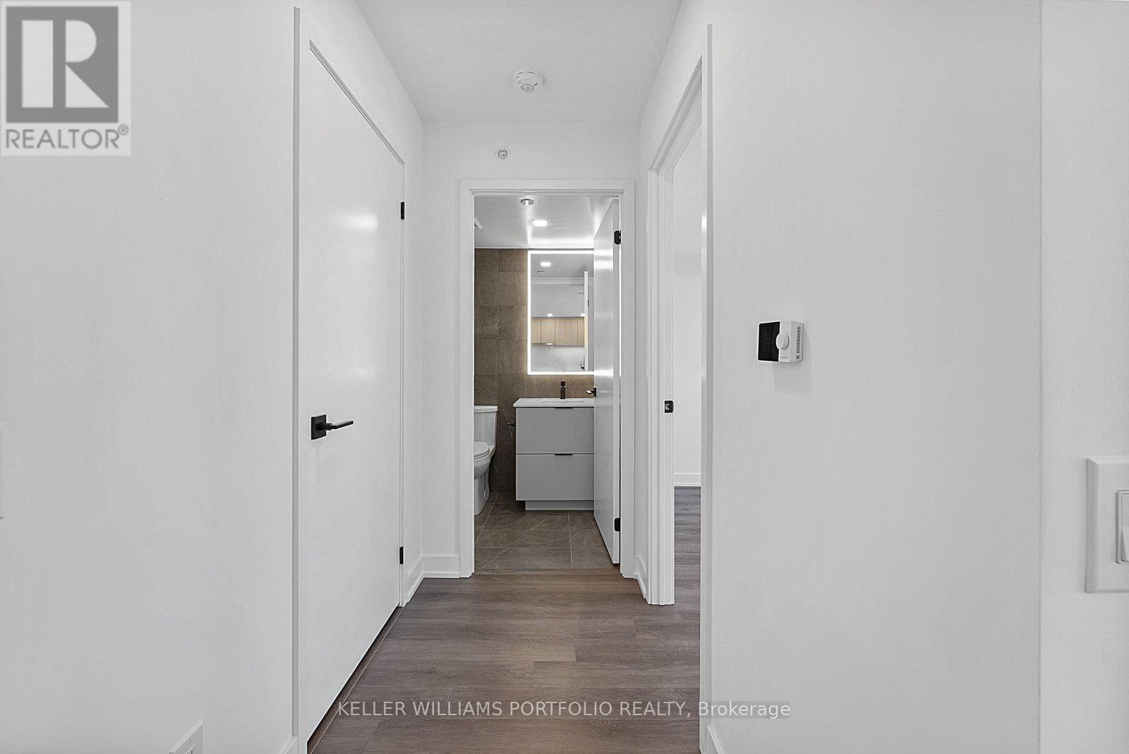 407 - 609 Sherbourne Street, Toronto (North St. James Town), Ontario  M4X 0A4 - Photo 12 - C13469298