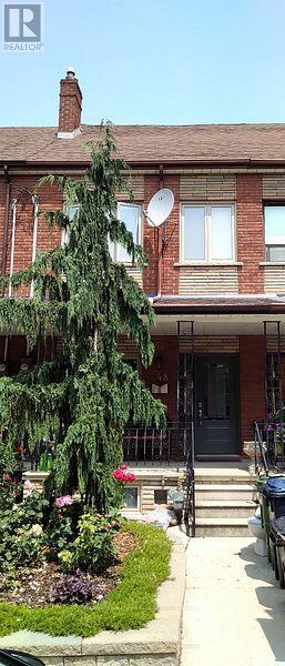 Main - 48 Ulster Street, Toronto, Ontario  M5S 1E3 - Photo 2 - C13469300