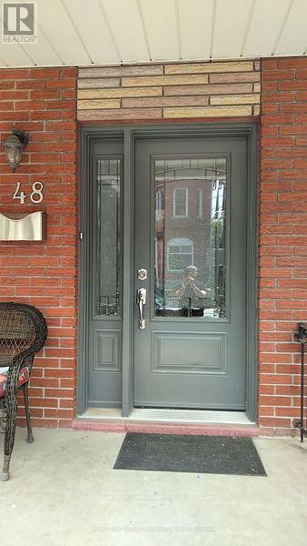 Main - 48 Ulster Street, Toronto, Ontario  M5S 1E3 - Photo 3 - C13469300