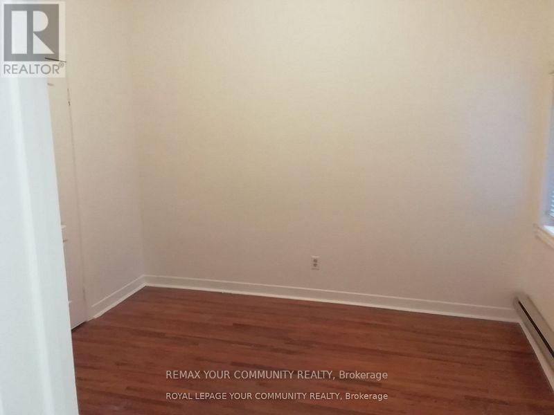 Main - 48 Ulster Street, Toronto, Ontario  M5S 1E3 - Photo 5 - C13469300