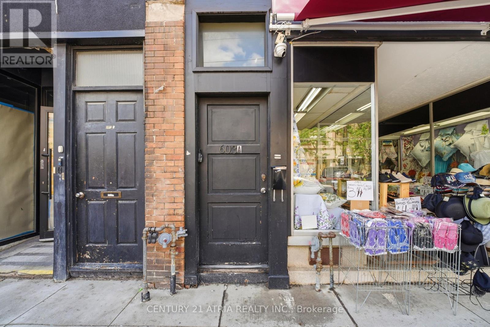 2 - 603 College Street, Toronto, Ontario M6G 1B5 - Photo 2 - C13469338