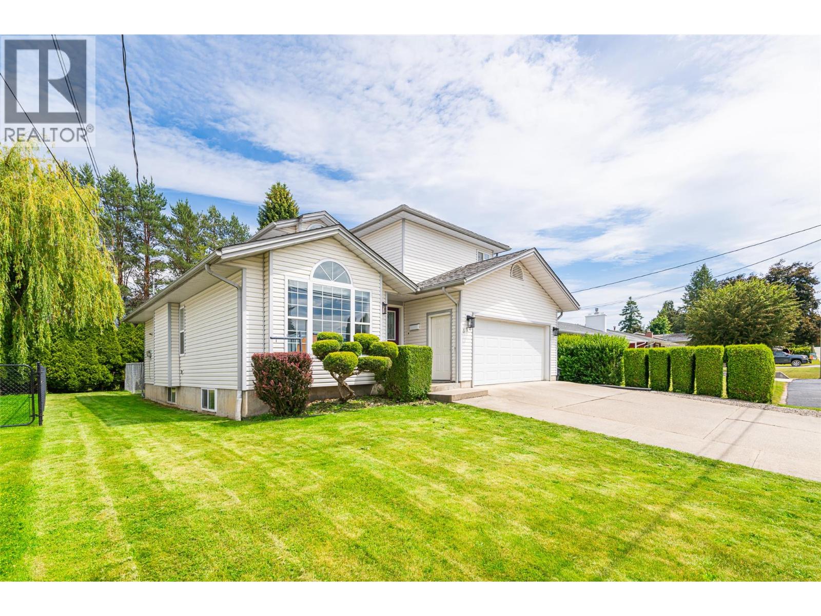 516 25th Avenue S, Creston, British Columbia  V0B 1G5 - Photo 2 - 10391998