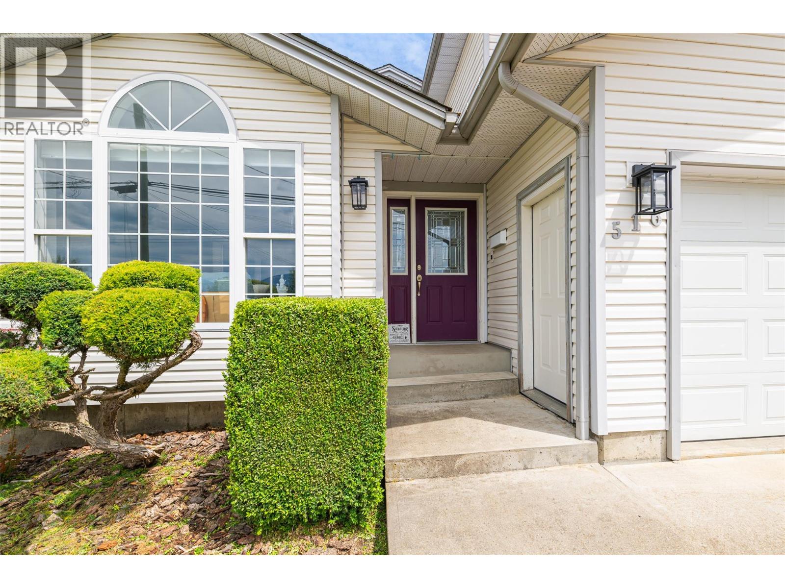 516 25th Avenue S, Creston, British Columbia  V0B 1G5 - Photo 3 - 10391998