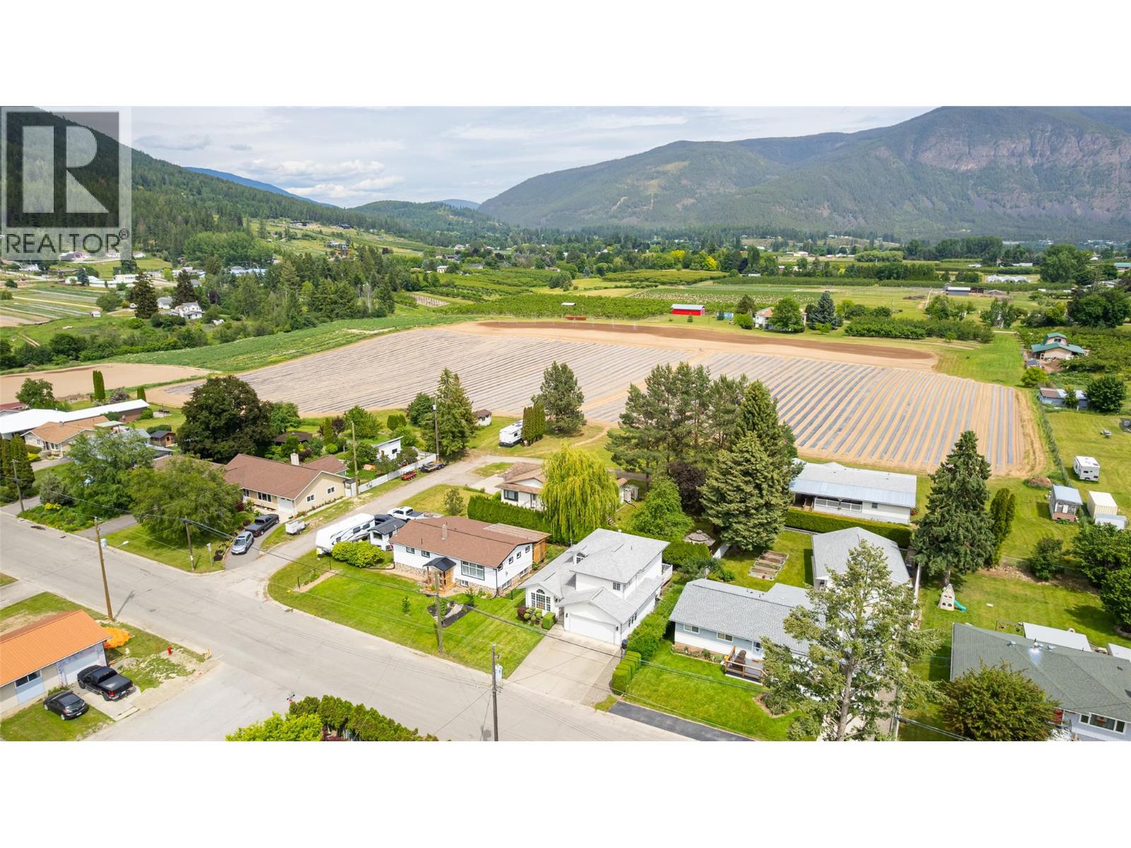 516 25th Avenue S, Creston, British Columbia  V0B 1G5 - Photo 41 - 10391998