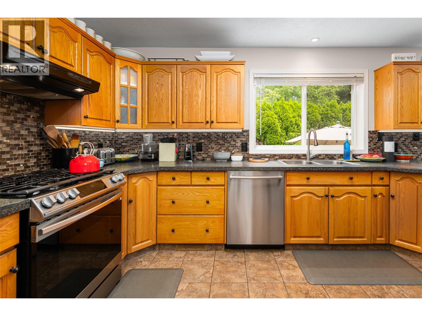 516 25th Avenue S, Creston, British Columbia  V0B 1G5 - Photo 8 - 10391998