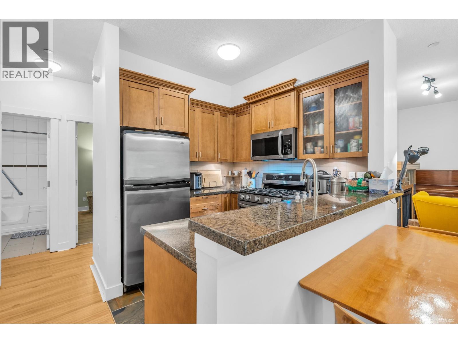138 7388 Macpherson Avenue, Burnaby, British Columbia  V5J 0A1 - Photo 12 - R3137957