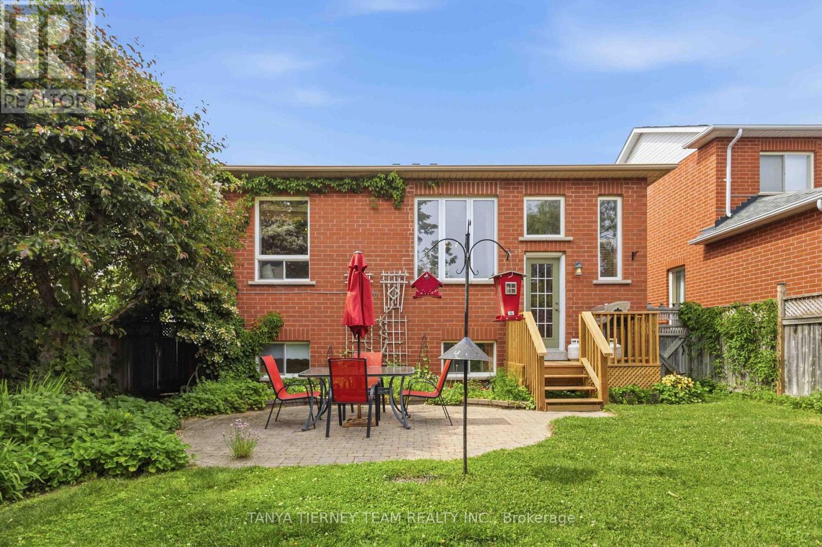 5 Cody Avenue, Whitby, Ontario  L1M 1K8 - Photo 37 - E13466868
