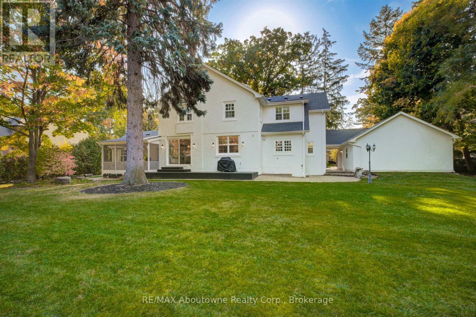 317 Gloucester Avenue, Oakville, Ontario  L6J 3W8 - Photo 32 - W13160262