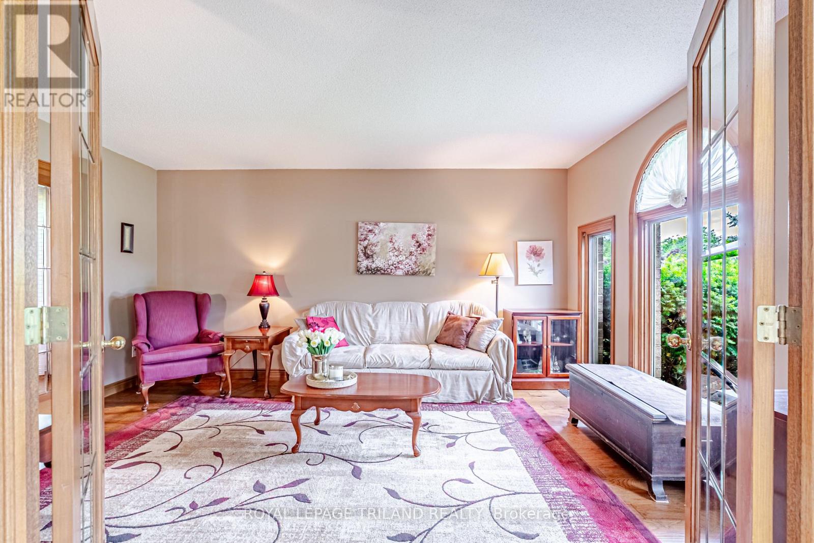 89 Parkview Drive, Thames Centre (Dorchester), Ontario  N0L 1G2 - Photo 7 - X13469374