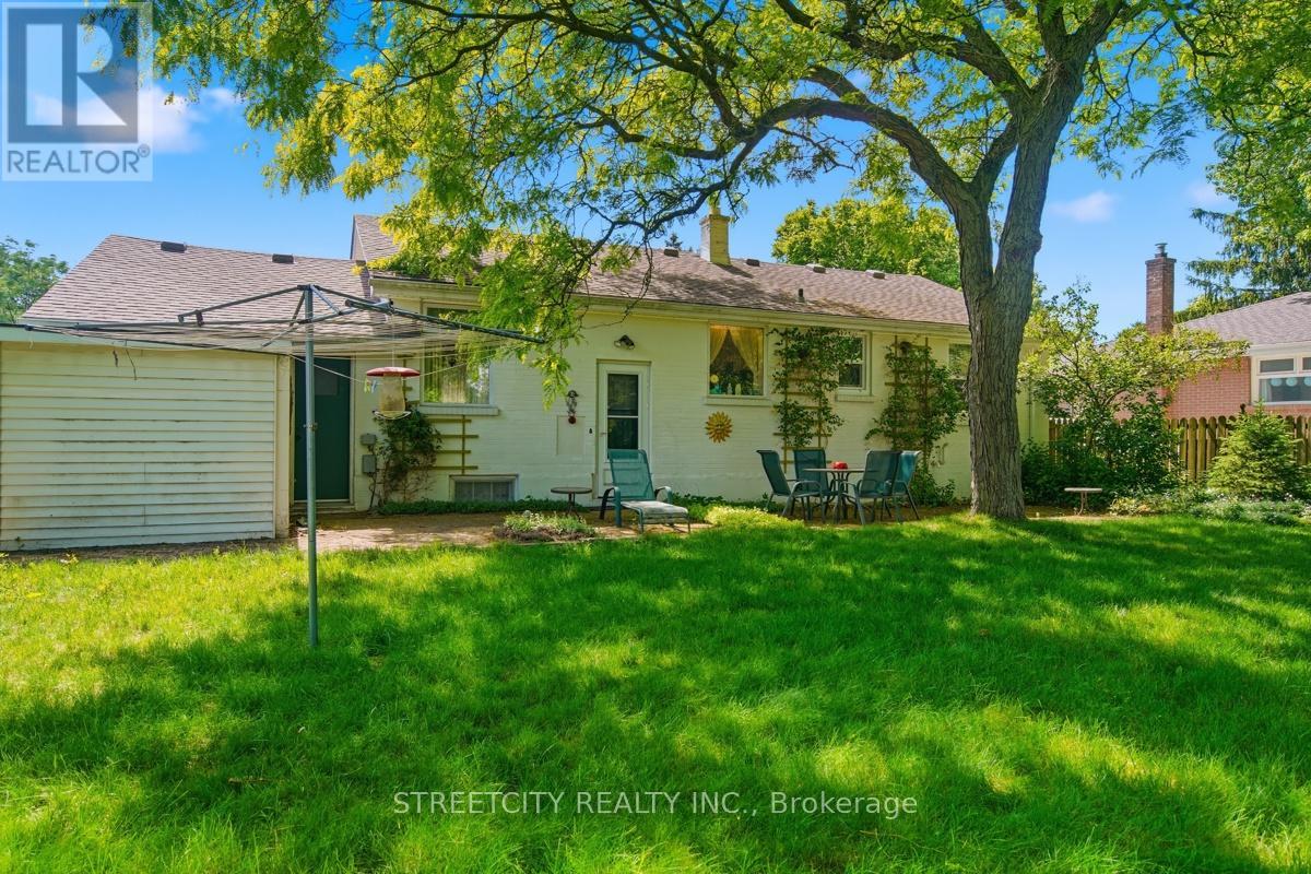 384 Regal Drive, London East, Ontario  N5Y 1J7 - Photo 43 - X13469526