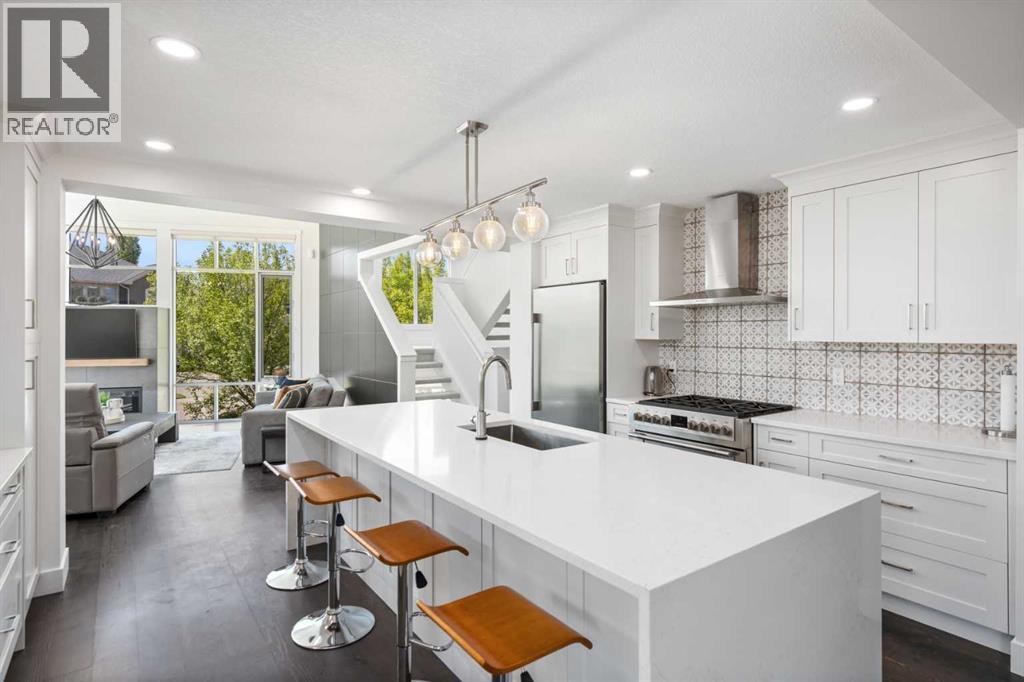 361 Discovery Ridge Way Sw, Calgary, Alberta  T3H 5S8 - Photo 14 - A2320360
