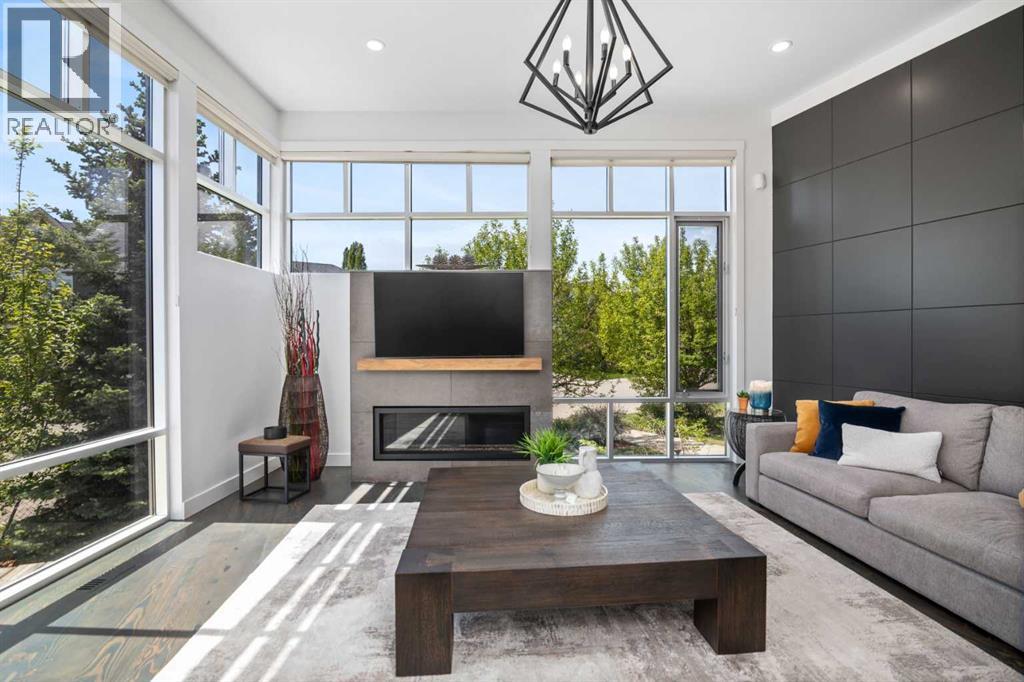361 Discovery Ridge Way Sw, Calgary, Alberta  T3H 5S8 - Photo 11 - A2320360