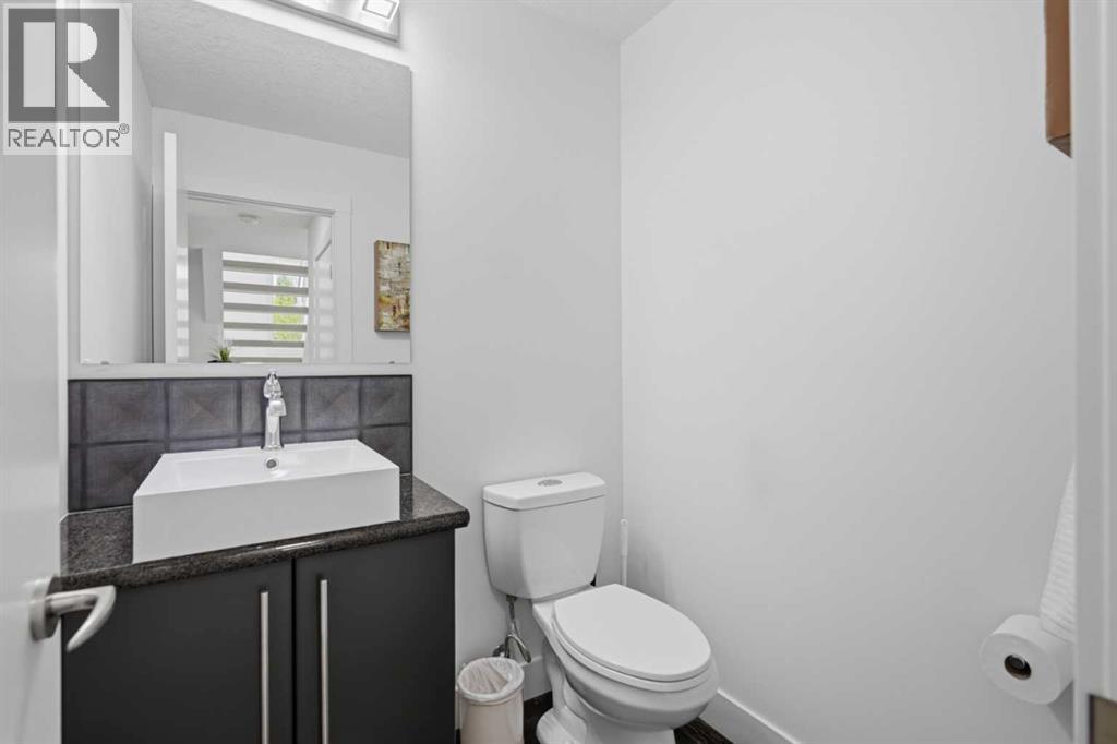 361 Discovery Ridge Way Sw, Calgary, Alberta  T3H 5S8 - Photo 20 - A2320360