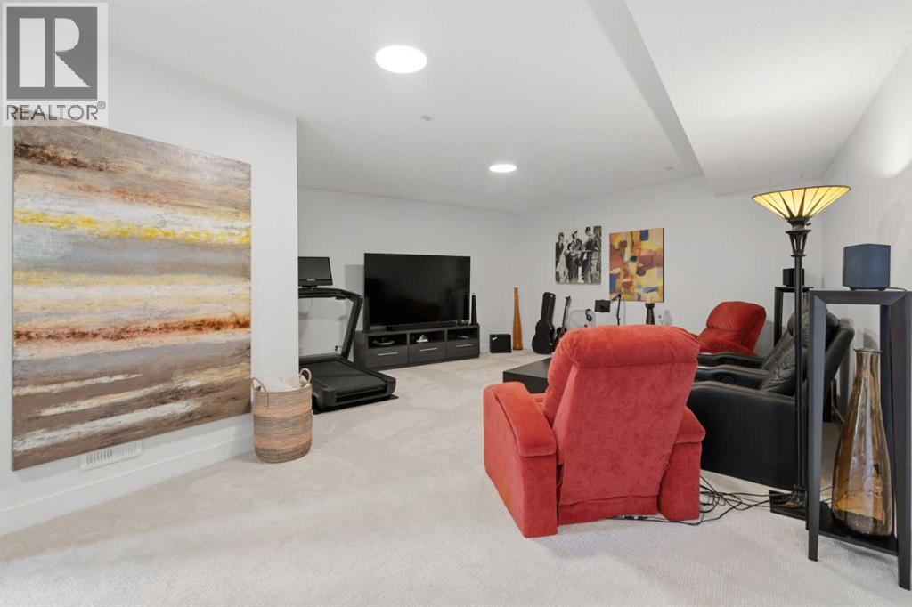 361 Discovery Ridge Way Sw, Calgary, Alberta  T3H 5S8 - Photo 40 - A2320360